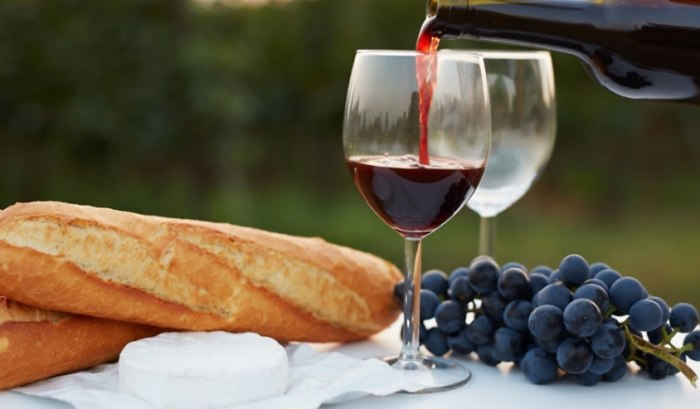 Historical Roots of French Red Wine Historical Roots of French Red Wine