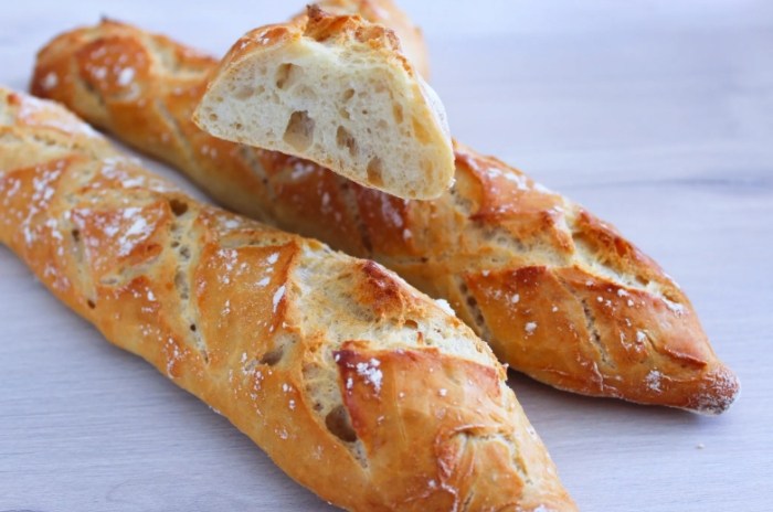 Historical Origins of La Baguette Historical Origins of La Baguette