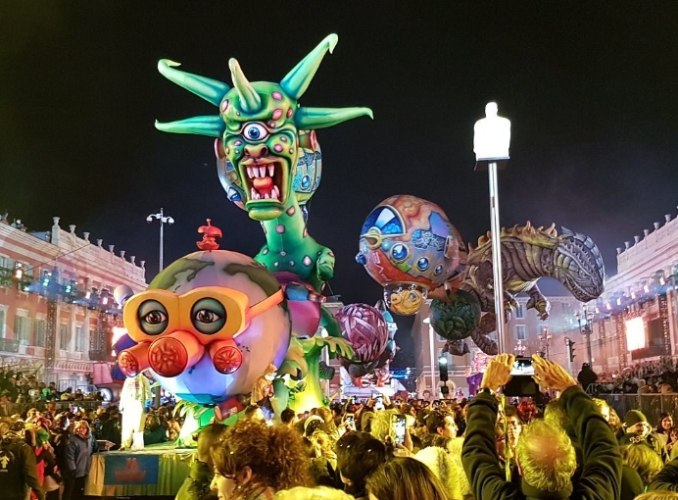 Modern Evolution of Nice Carnival Modern Evolution of Nice Carnival